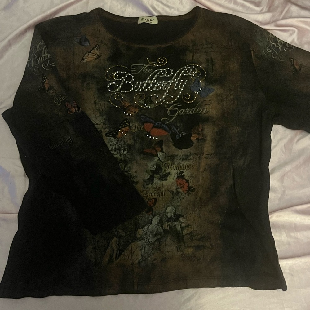long sleeve shirt